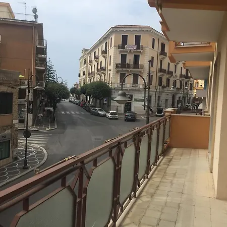 Olimpia شقة